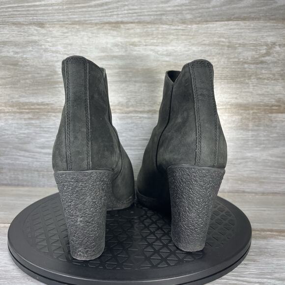 Timberland Women’s Tilson Ortholite Black Leather Zip Up Ankle Bootie Size 8.5 - Picture 4 of 8